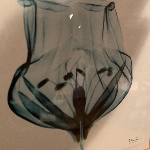 SALE!! Gracious green bulb number 2 watercolour.    4 - Picture 4 of 10